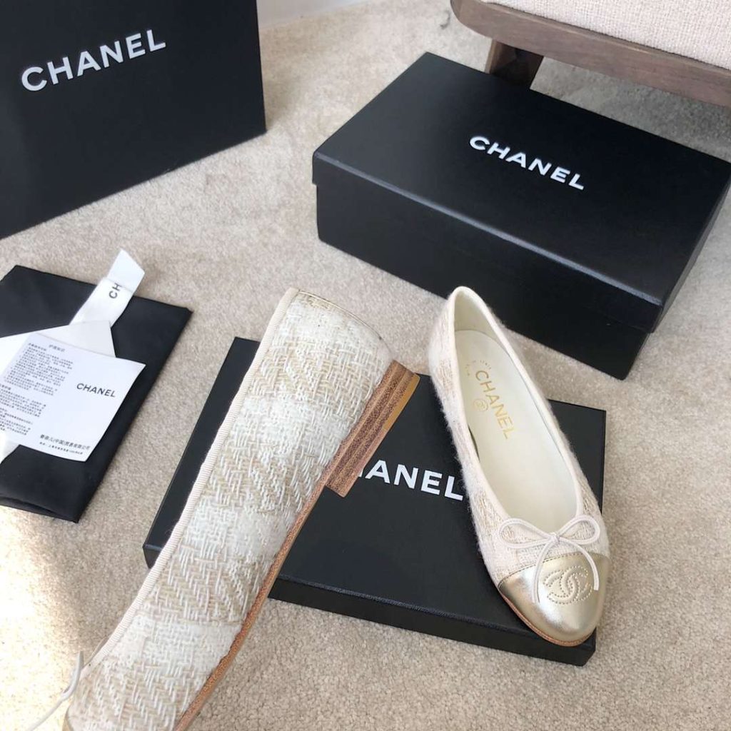 Chanel Ballet Flats White For Women