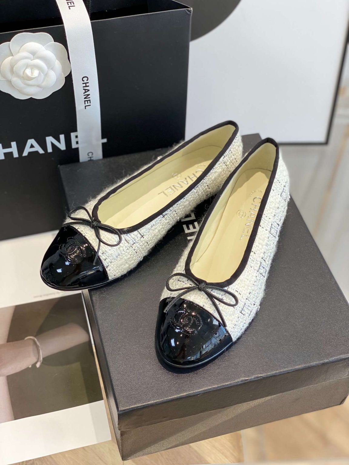 Chanel Ballet Flats White For Women