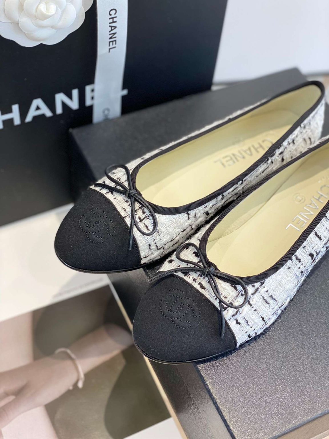 Chanel Ballet Flats White For Women