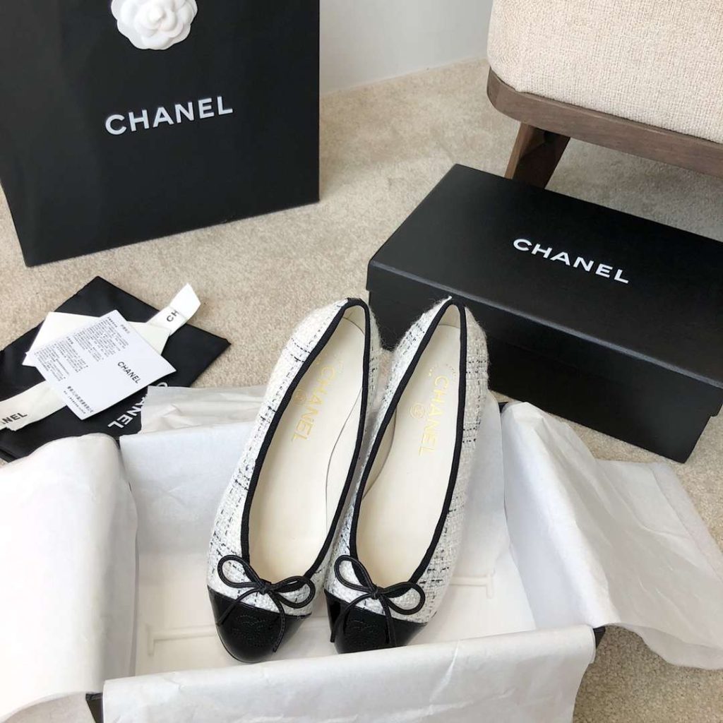 Chanel Ballet Flats White For Women