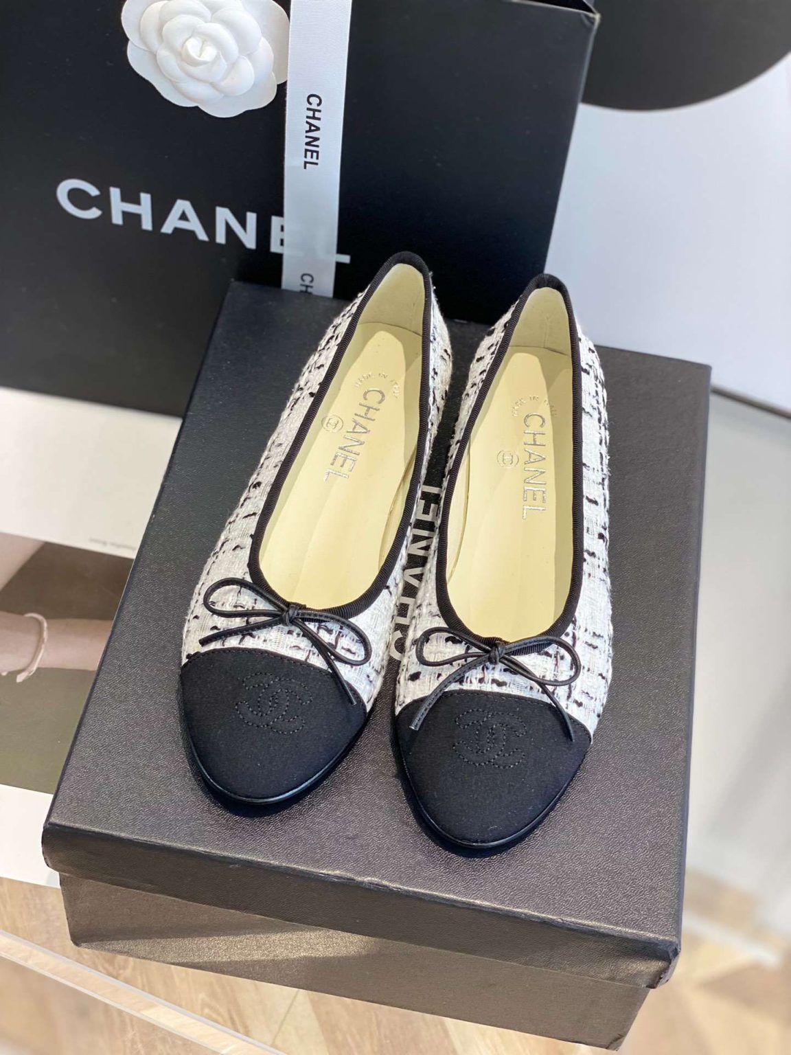 Chanel Ballet Flats White For Women