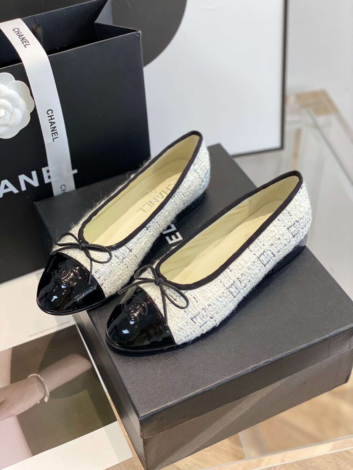 Chanel Ballet Flats White For Women