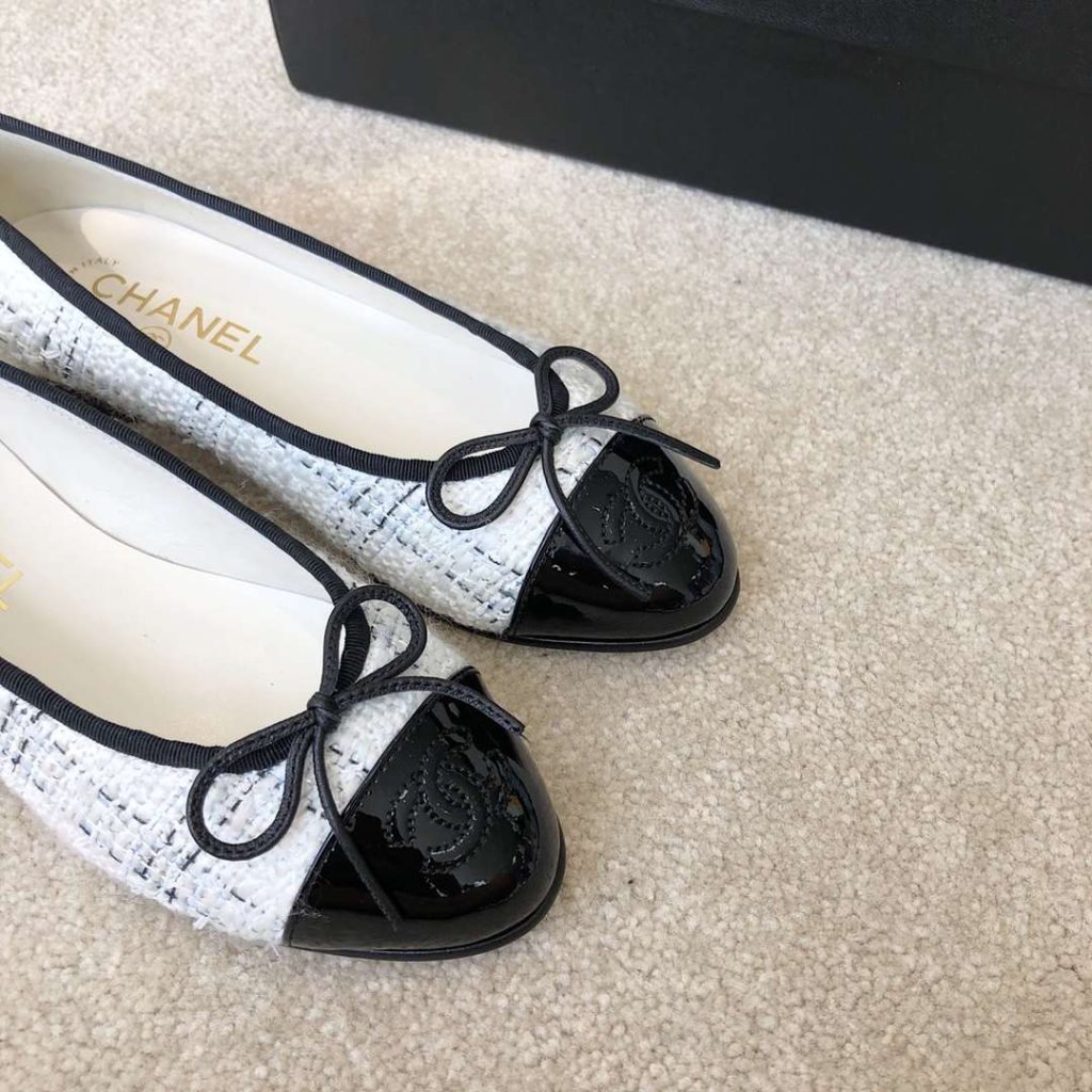 Chanel Ballet Flats White For Women