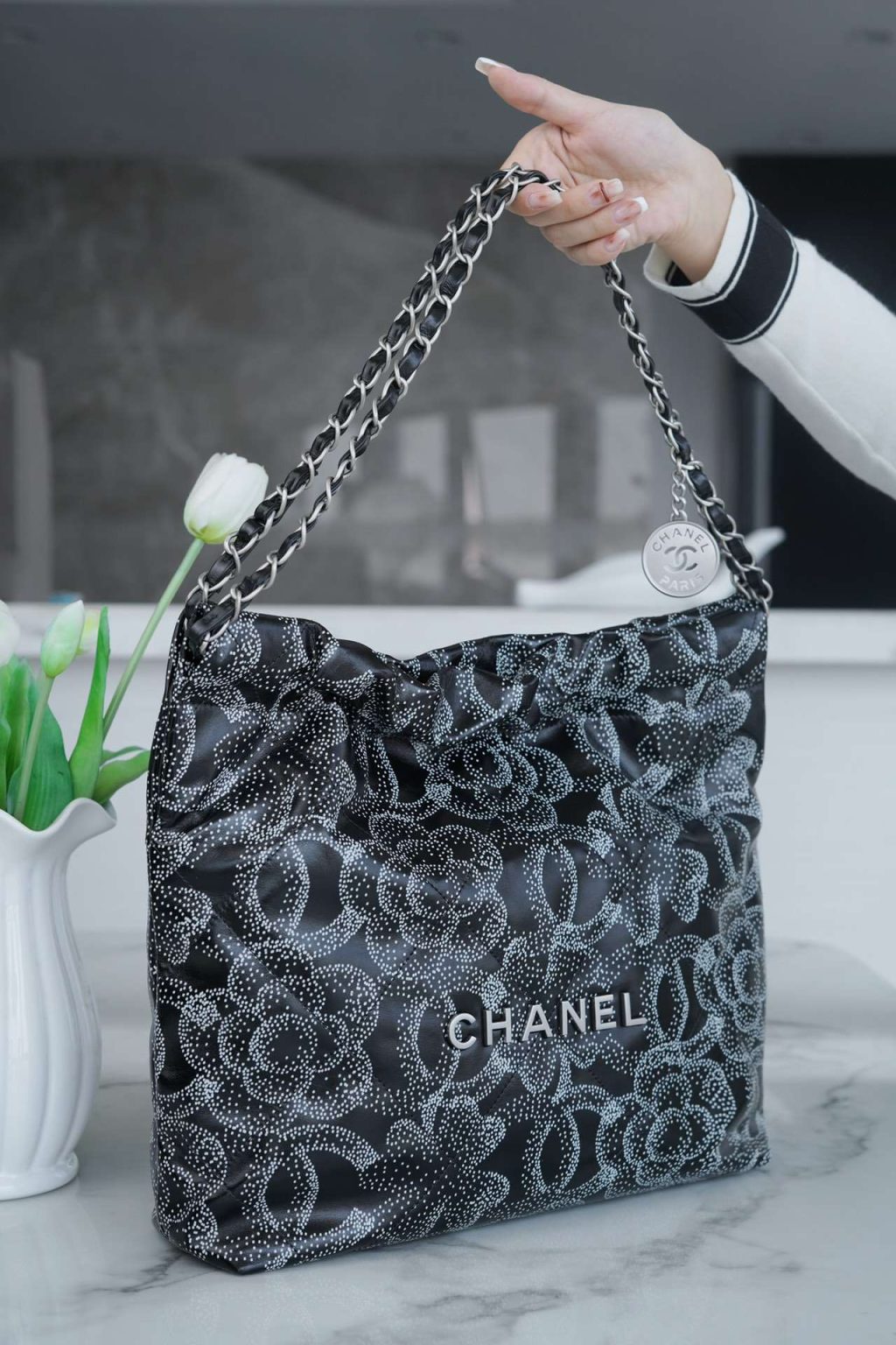 Chanel Flower Patterns Casual Style Logo Handbags Black For Women 37cm / 14.5in AS3261 B14797 NS806