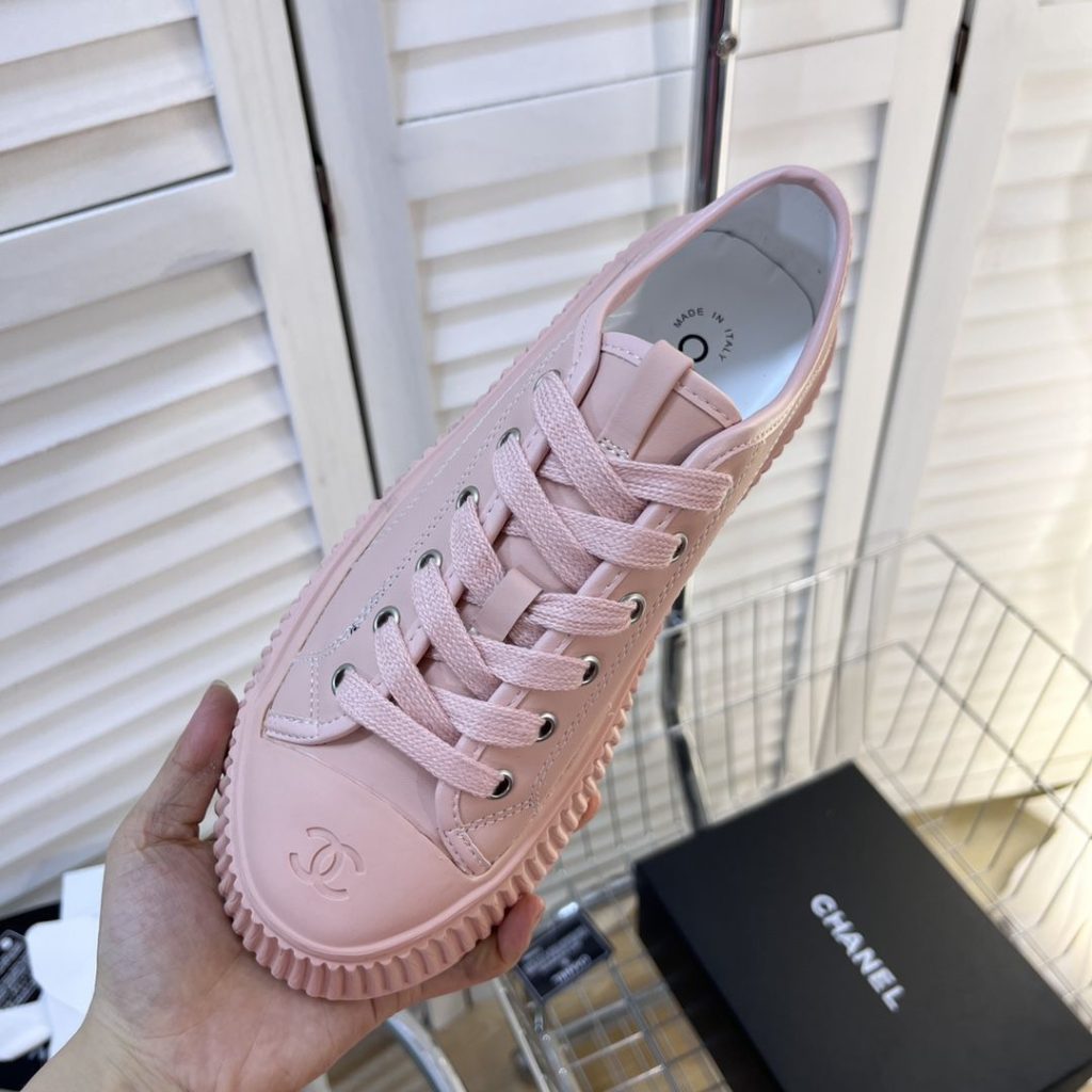 Chanel Gutdzu Sneakers Pink For Women