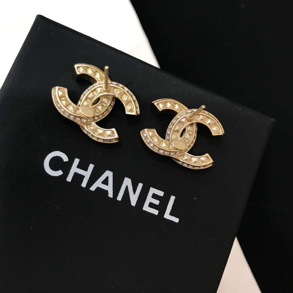 Chanel Halo CC Earrings Gold For Women