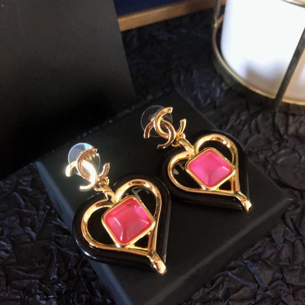 Chanel Heart Earrings Pink For Women