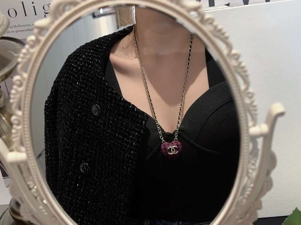 Chanel Heart Mirror Necklaces Pink For Women