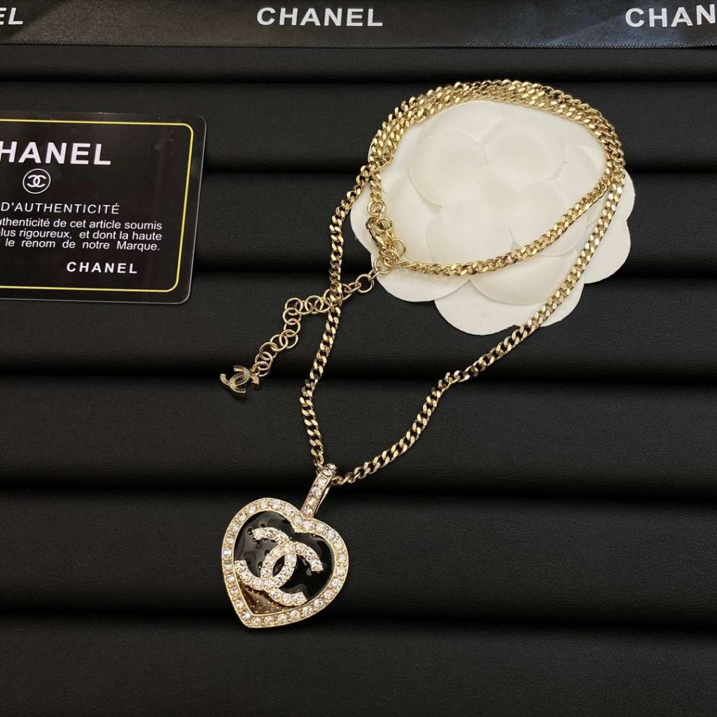 Chanel Heart Necklace Gold For Women