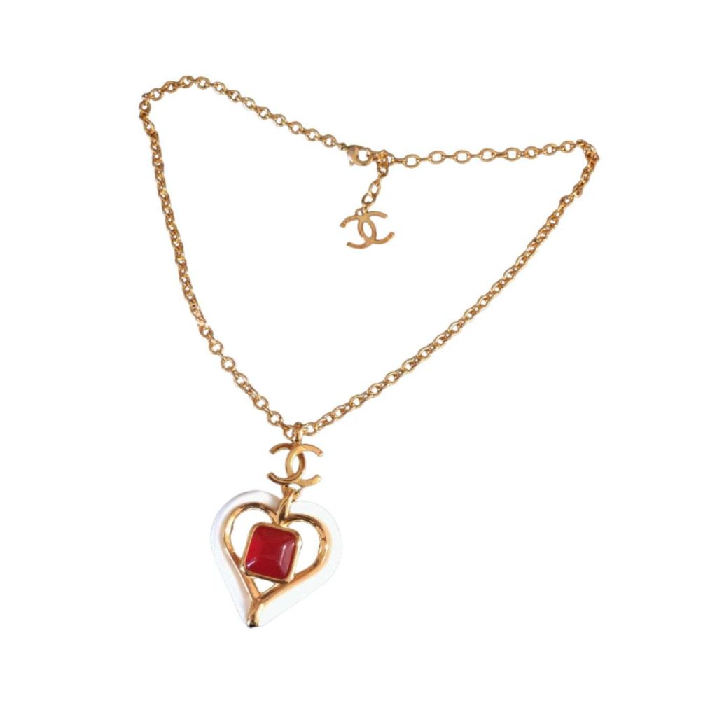 Chanel Heart Necklaces Gold For Women