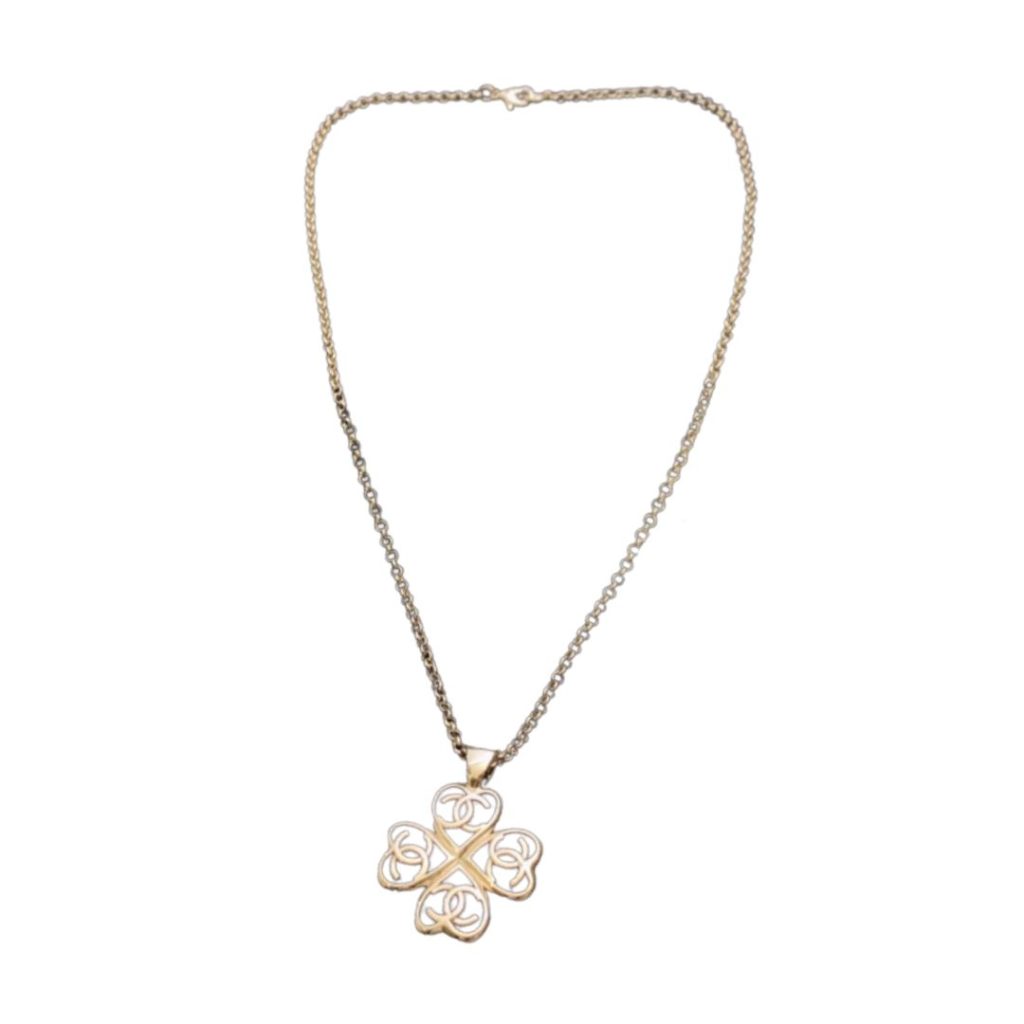 Chanel Hollow C Double Heart-Shaped Short Necklace Gold For Women