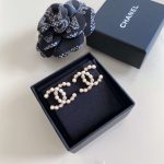 Chanel Letter C Earrings Gold For Women