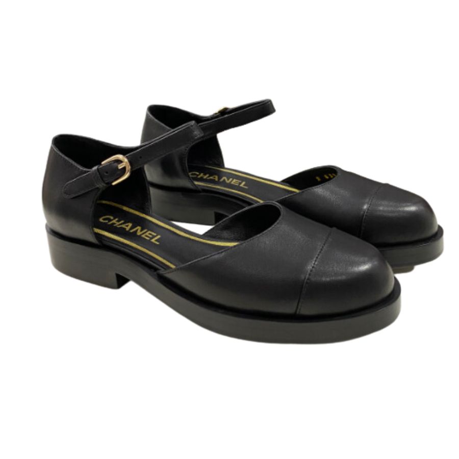 Chanel Mary Janes Black For Women