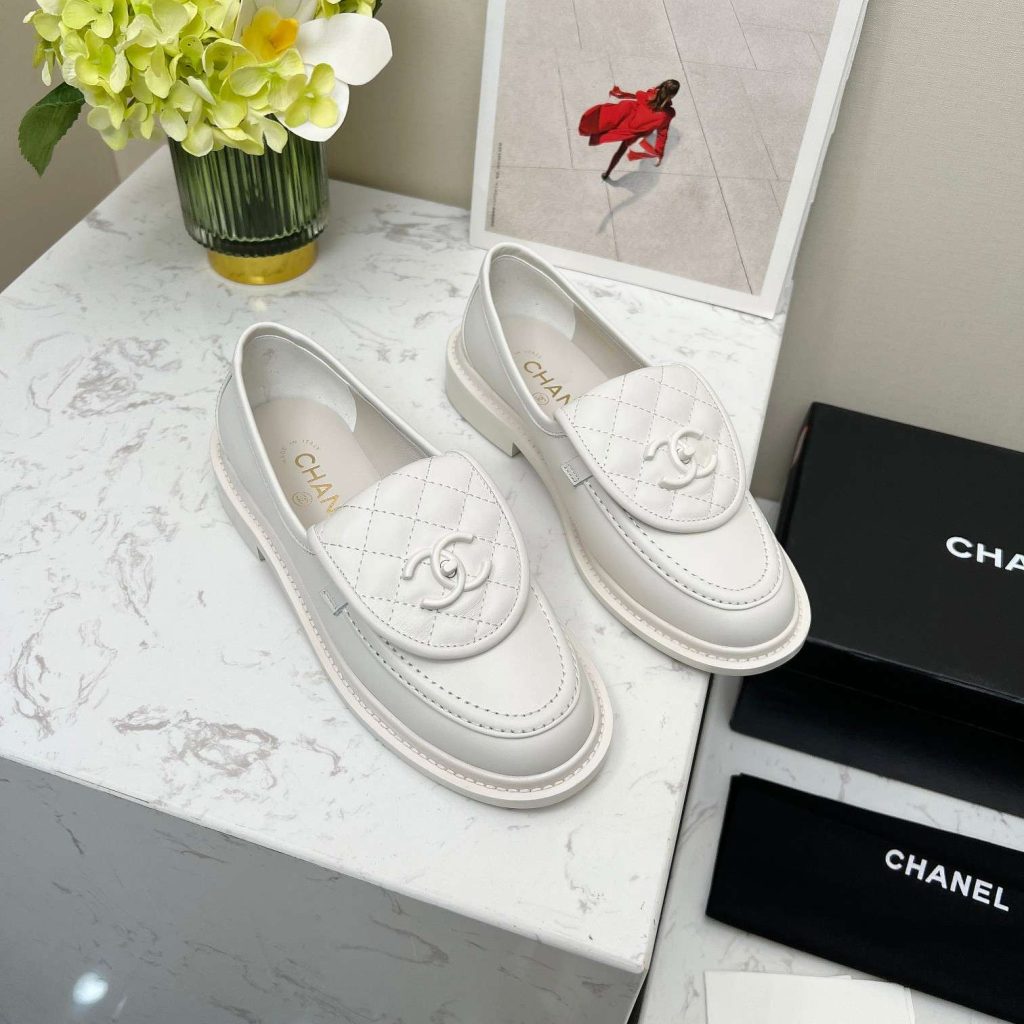 Chanel Moccasins White For Women