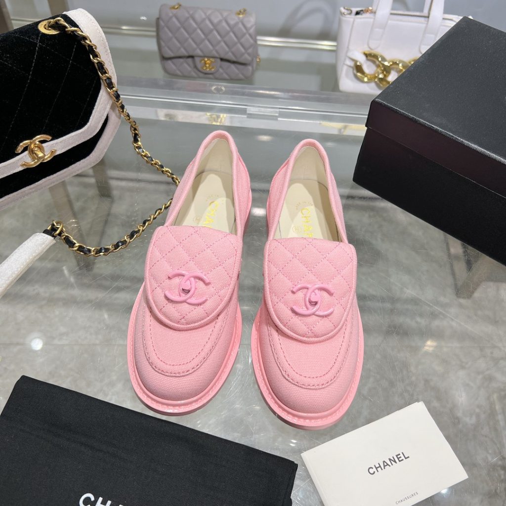 Chanel Moccasins Pink For Women