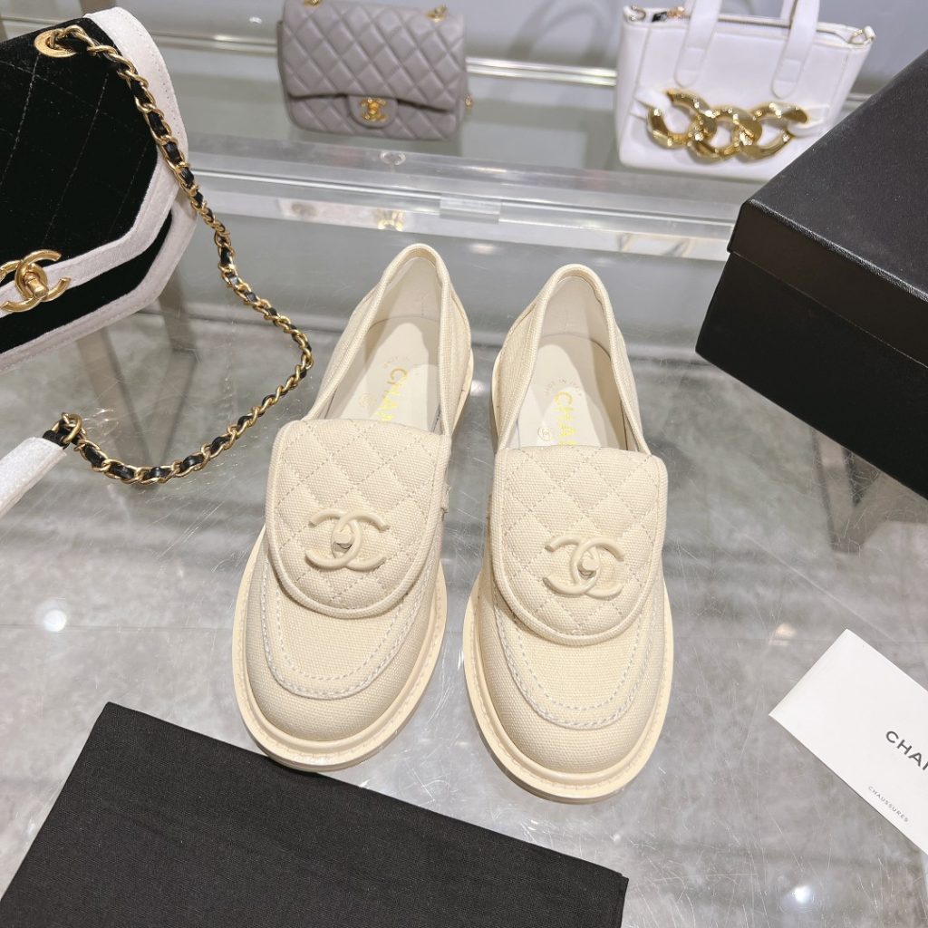 Chanel Moccasins White For Women