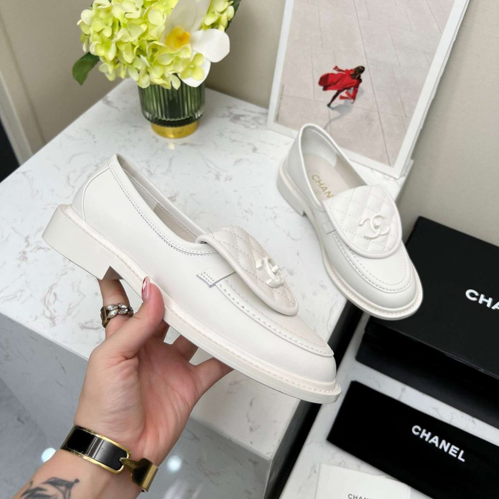 Chanel Moccasins White For Women