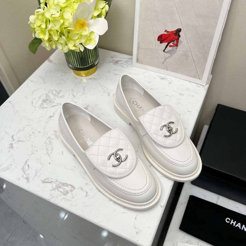 Chanel Moccasins White For Women