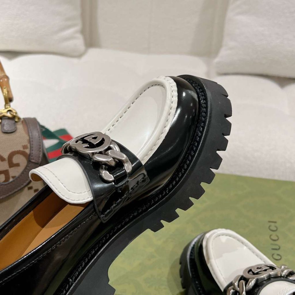 Chanel Moccasins Black/White For Women