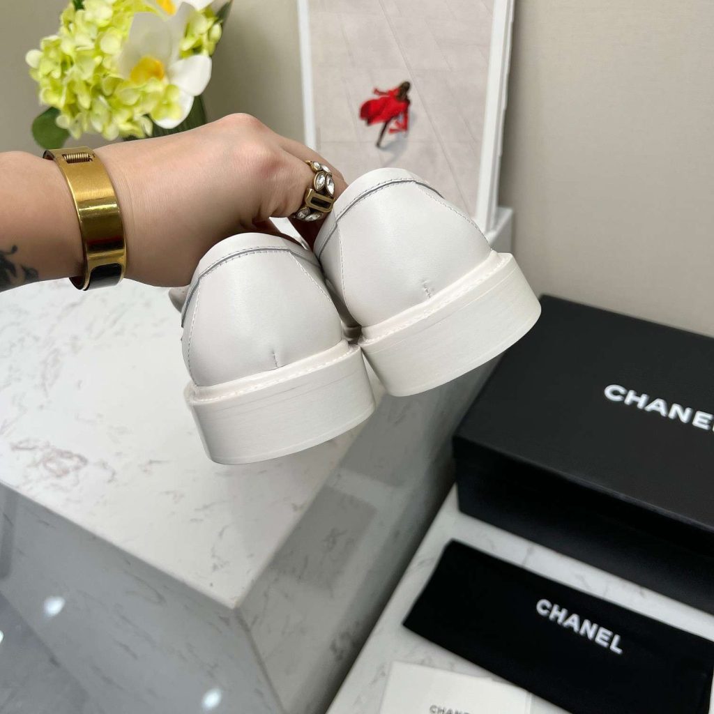 Chanel Moccasins White For Women