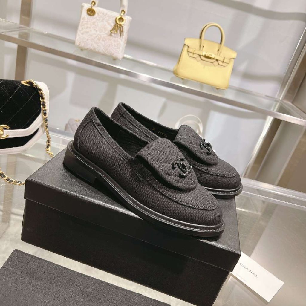 Chanel Moccasins Black For Women