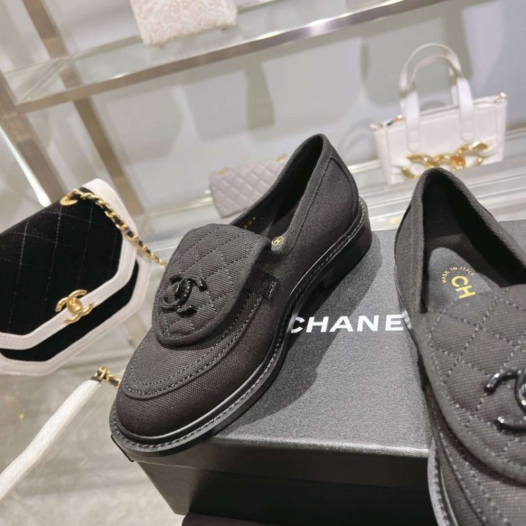 Chanel Moccasins Black For Women