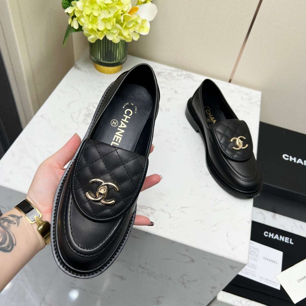 Chanel Moccasins Black For Women