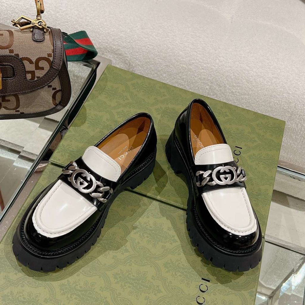 Chanel Moccasins Black/White For Women