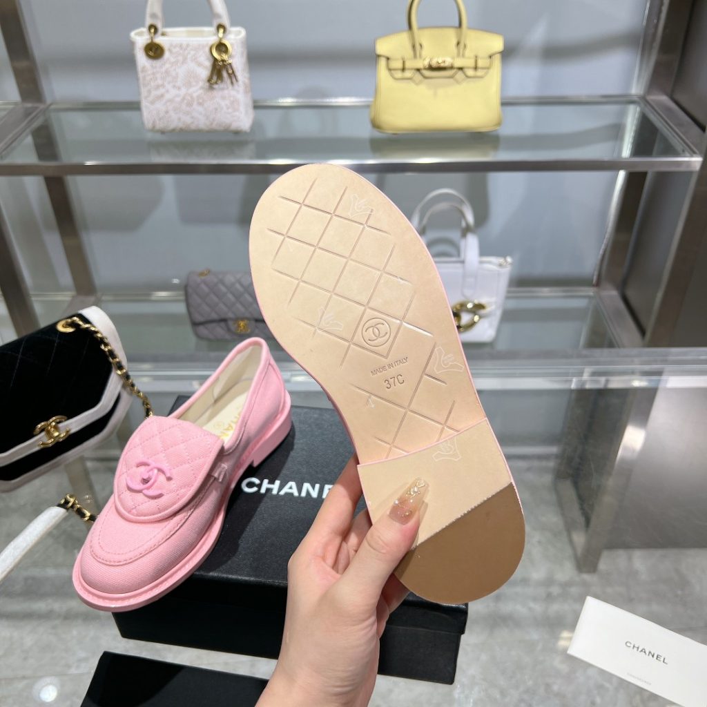 Chanel Moccasins Pink For Women