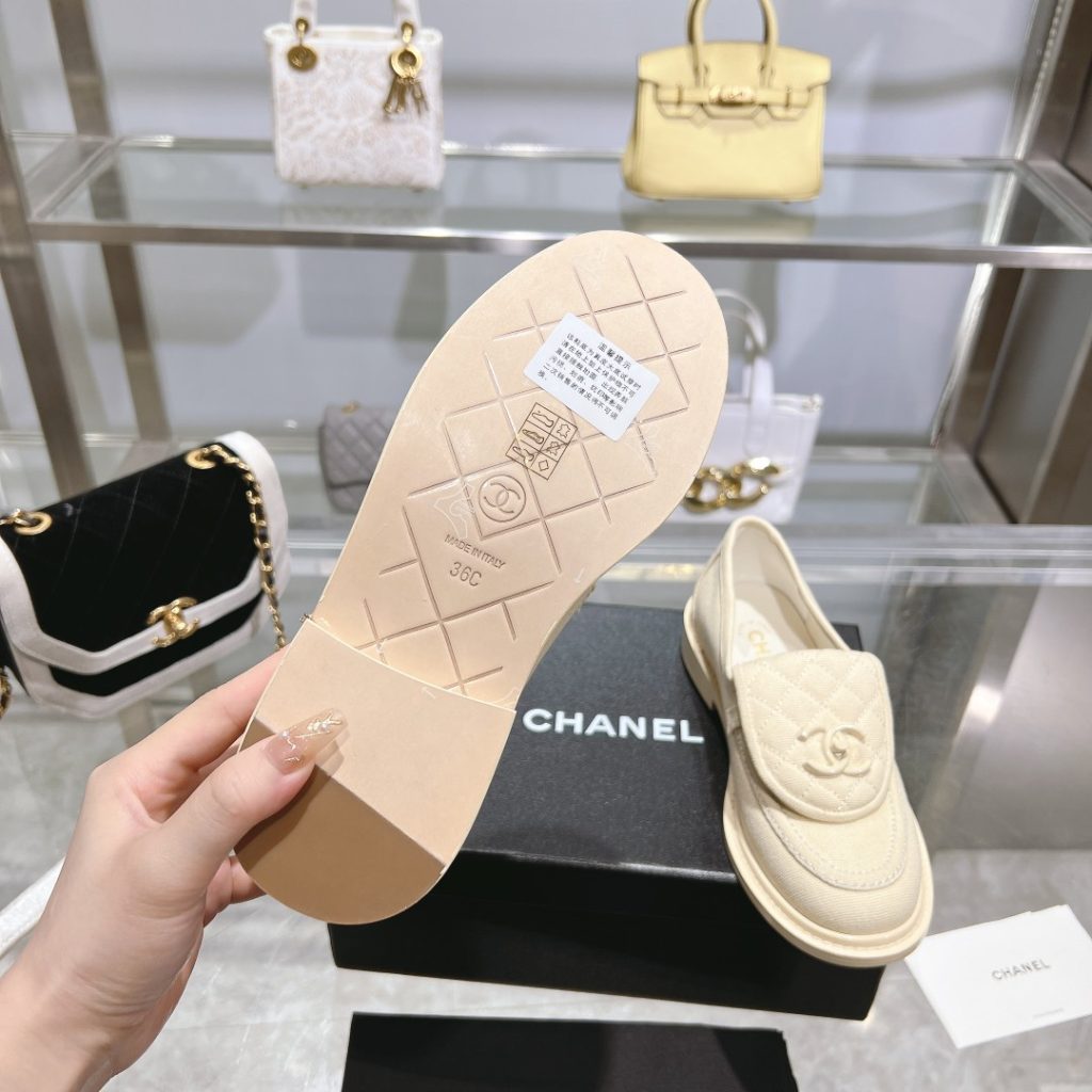 Chanel Moccasins White For Women