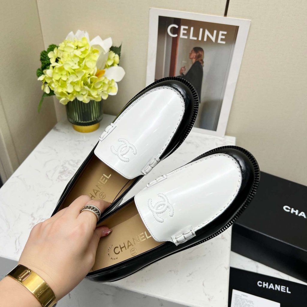 Chanel Moccasins Loafers White For Women