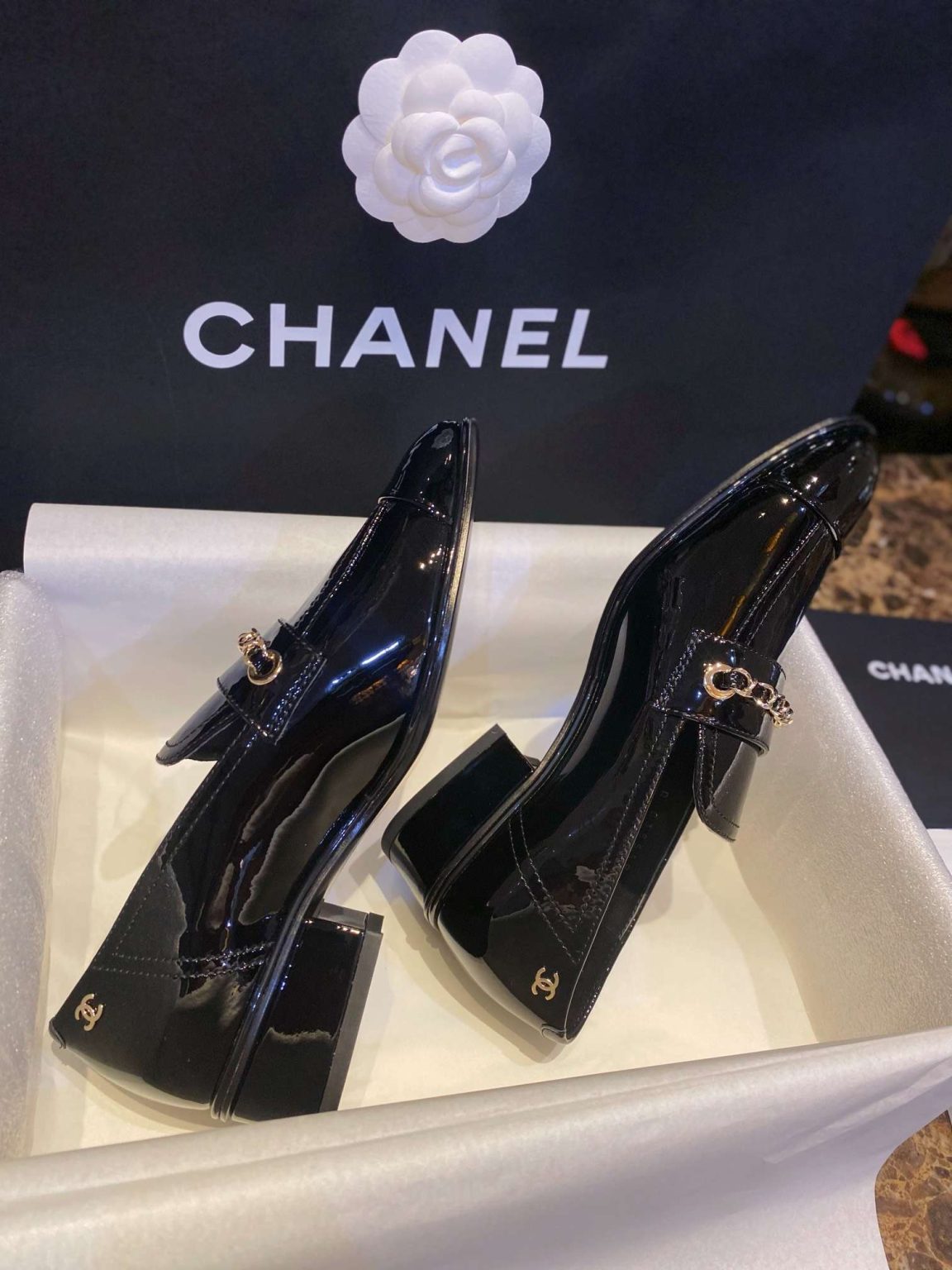 Chanel Patent Chain Loafers Black For Women