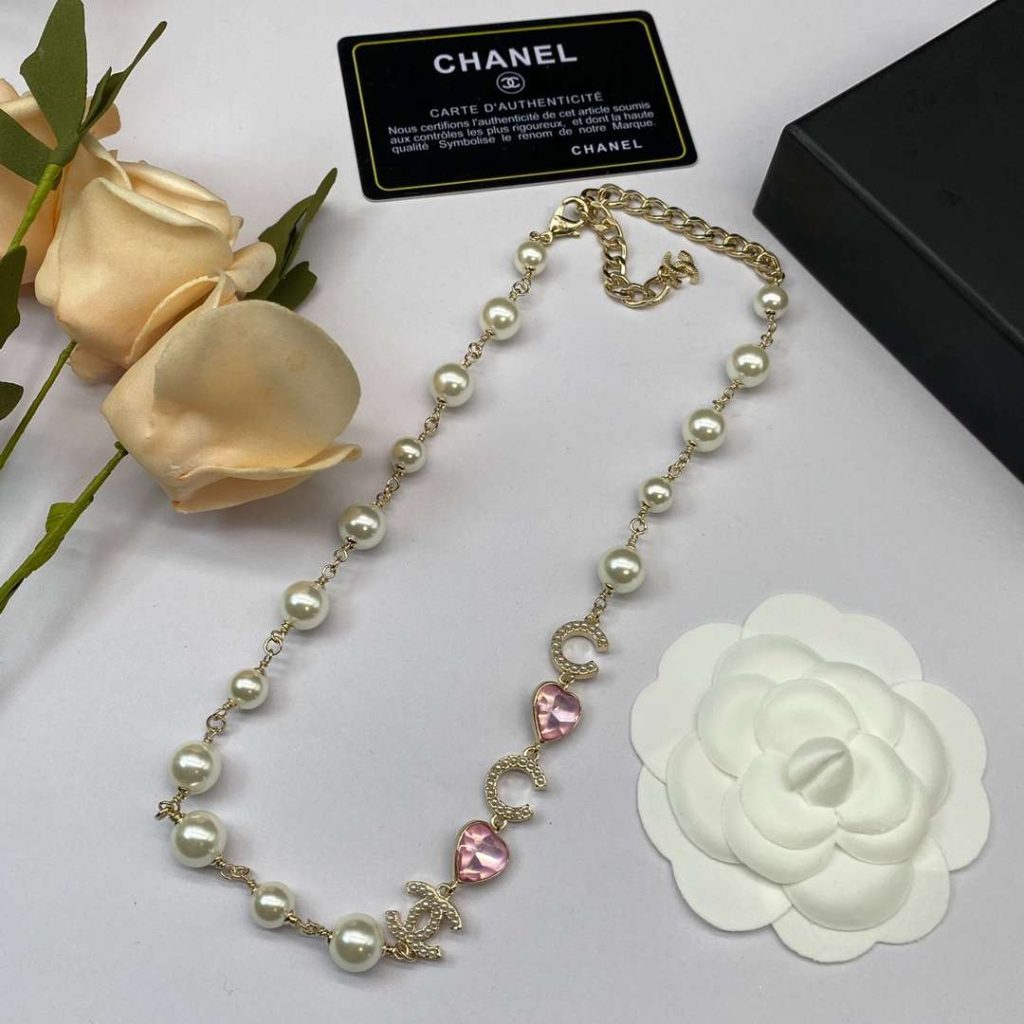 Chanel Pearl Crystal Necklace Gold For Women