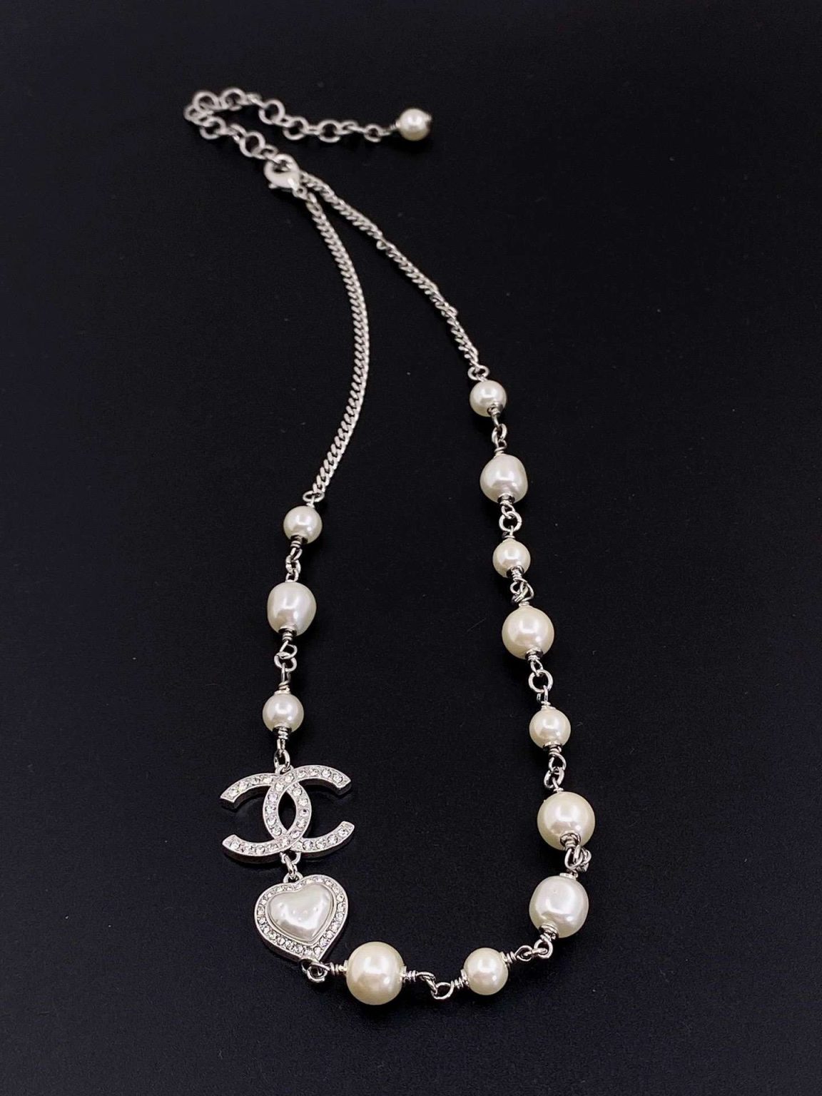 Chanel Pearl Love Necklace White For Women