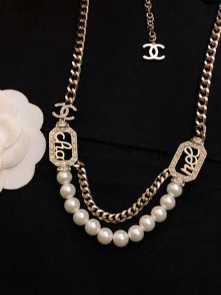 Chanel Pearl Necklace Gold For Women