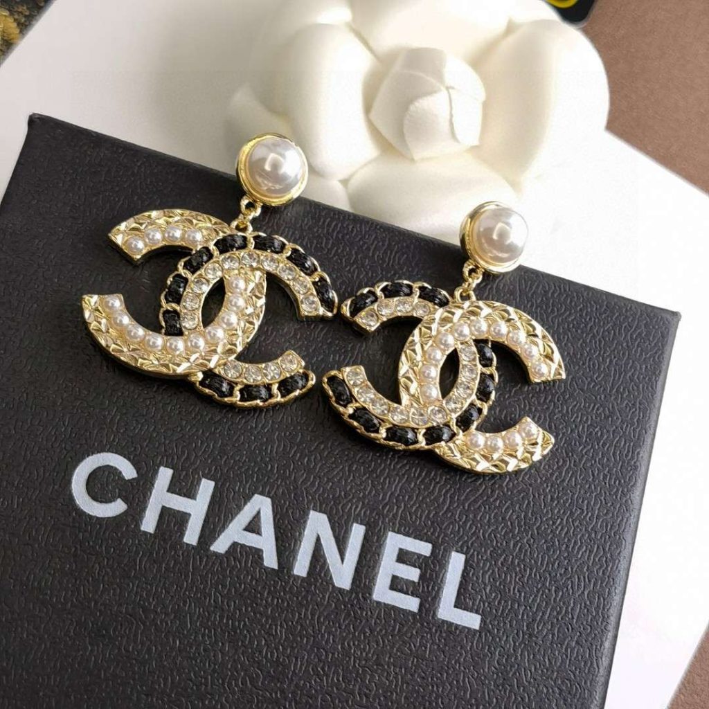 Chanel Pearl Stud Earrings White For Women