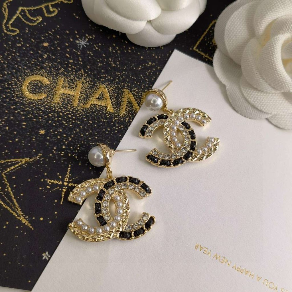 Chanel Pearl Stud Earrings White For Women