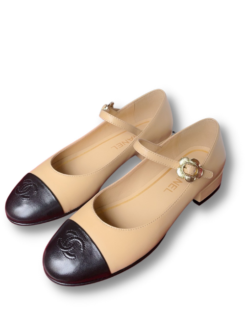 Chanel Pumps Beige For Women