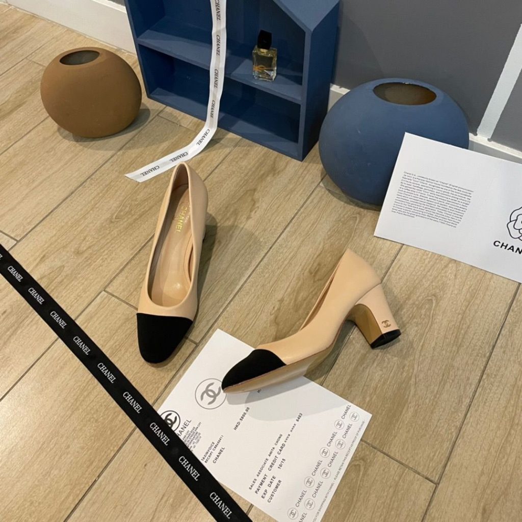 Chanel Pumps Beige For Women