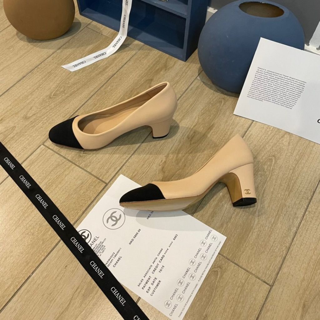 Chanel Pumps Beige For Women