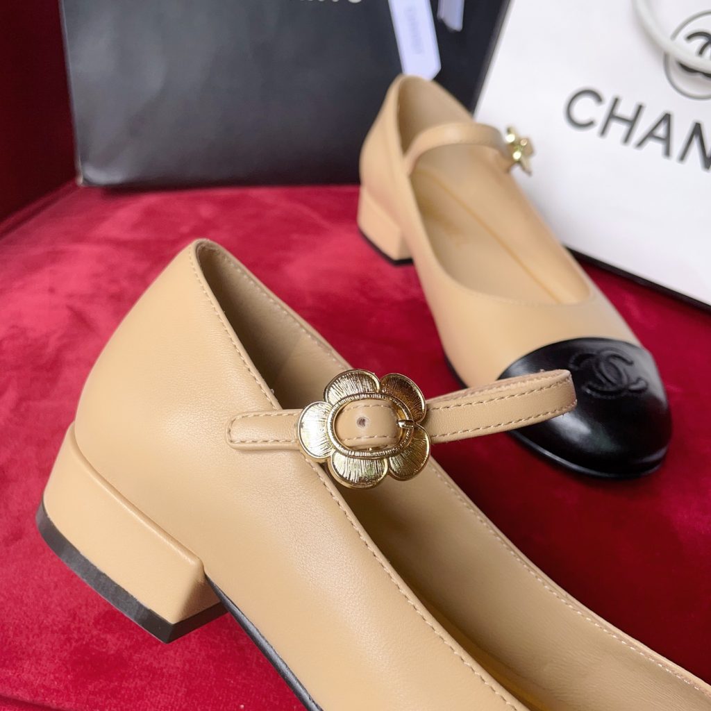 Chanel-Pumps-5-2-1