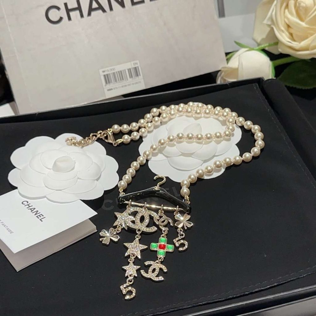 Chanel Star Necklaces Gold For Women