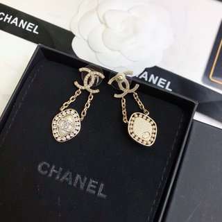 Chanel Stud Earrings Gold For Women