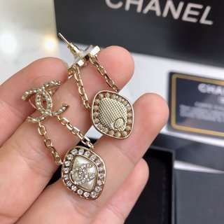 Chanel Stud Earrings Gold For Women