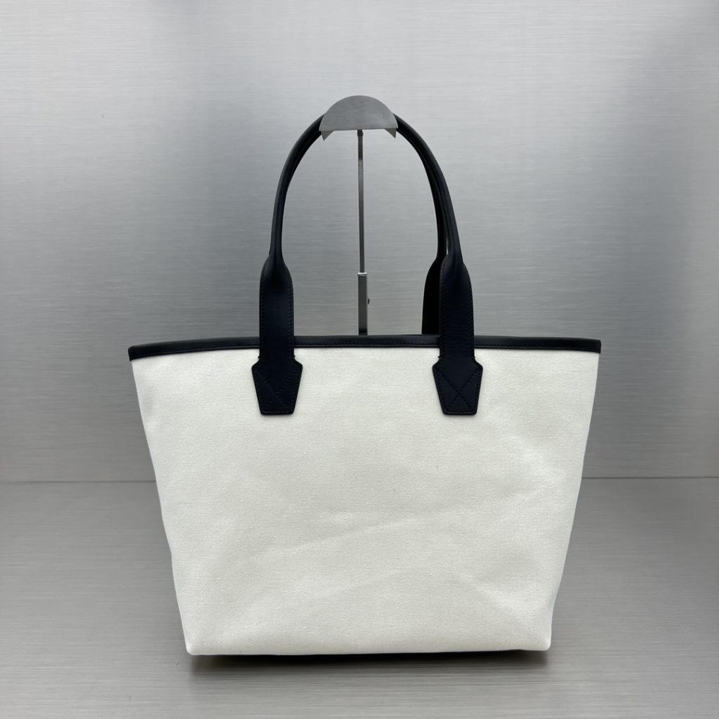 Cities Jumbo Small Tote Bag Black/White For Women‎ 18.5in/46.9cm