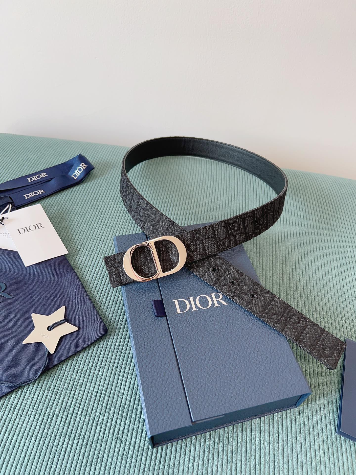 Dior-30-Montaigne-Reversible-Belt-5-1-1