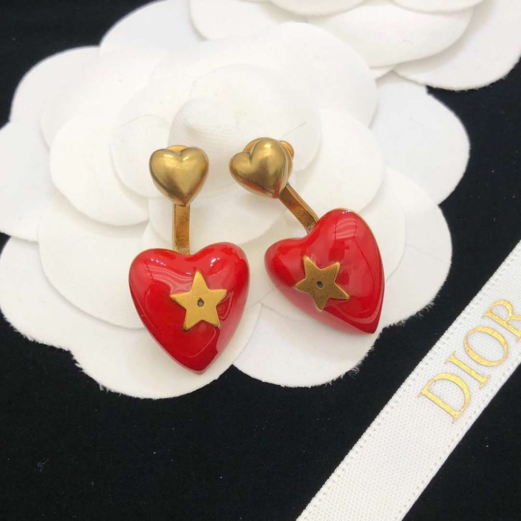 Dior-Heart-Shaped-Earrings-7