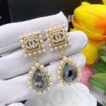 Dripping Pearls Earrings Gold For Women