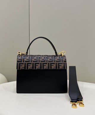 Fendi-Shoulder-Bag-Kan-U-9