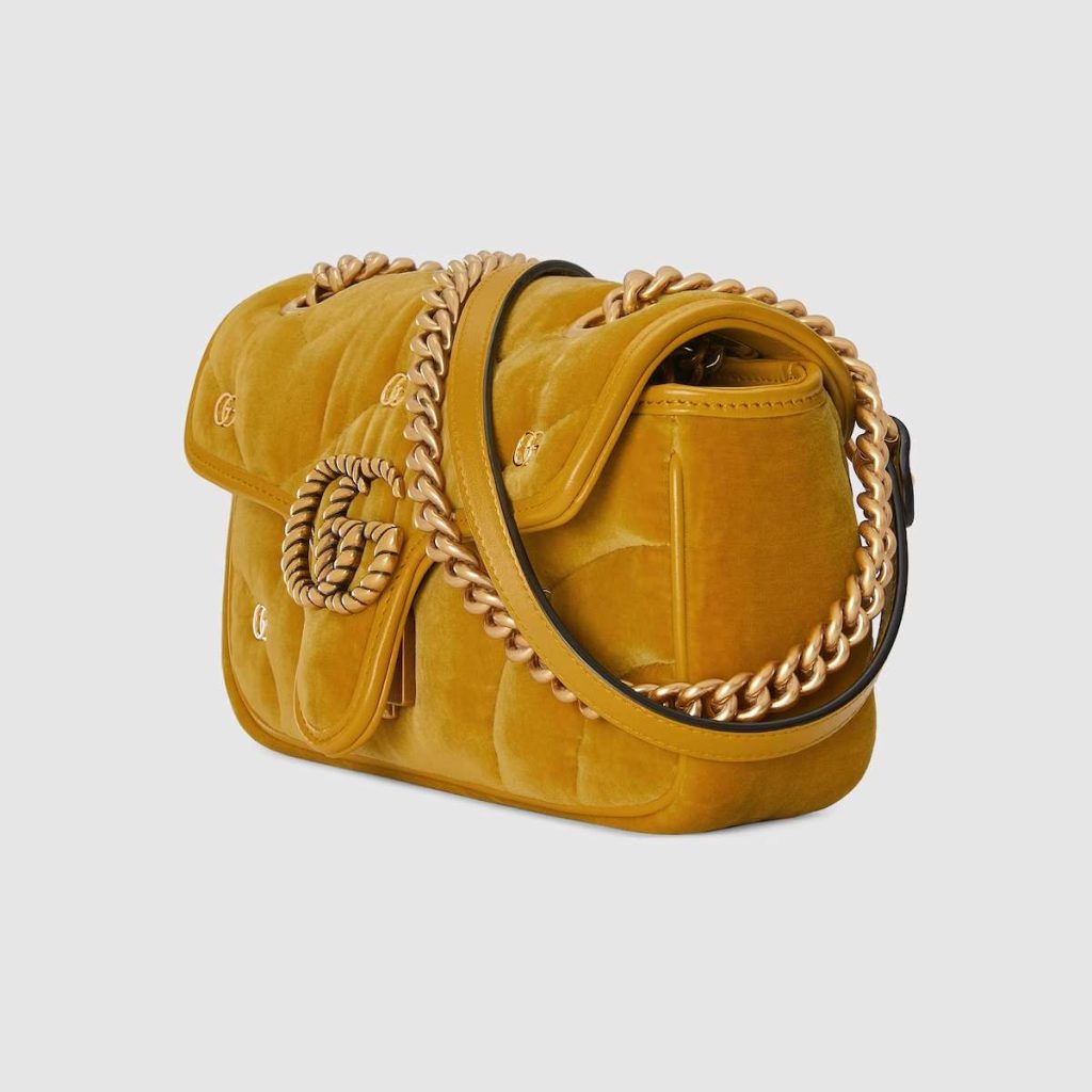 Gucci-GG-Marmont-Mini-Drak-Yellow-Shoulder-Bag-1